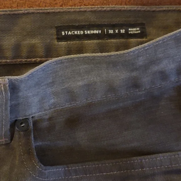 PacSun Distressed Stacked Skinny Jeans | Ripped Knees | Dark Gray | 32 x 32 - Picture 4 of 9